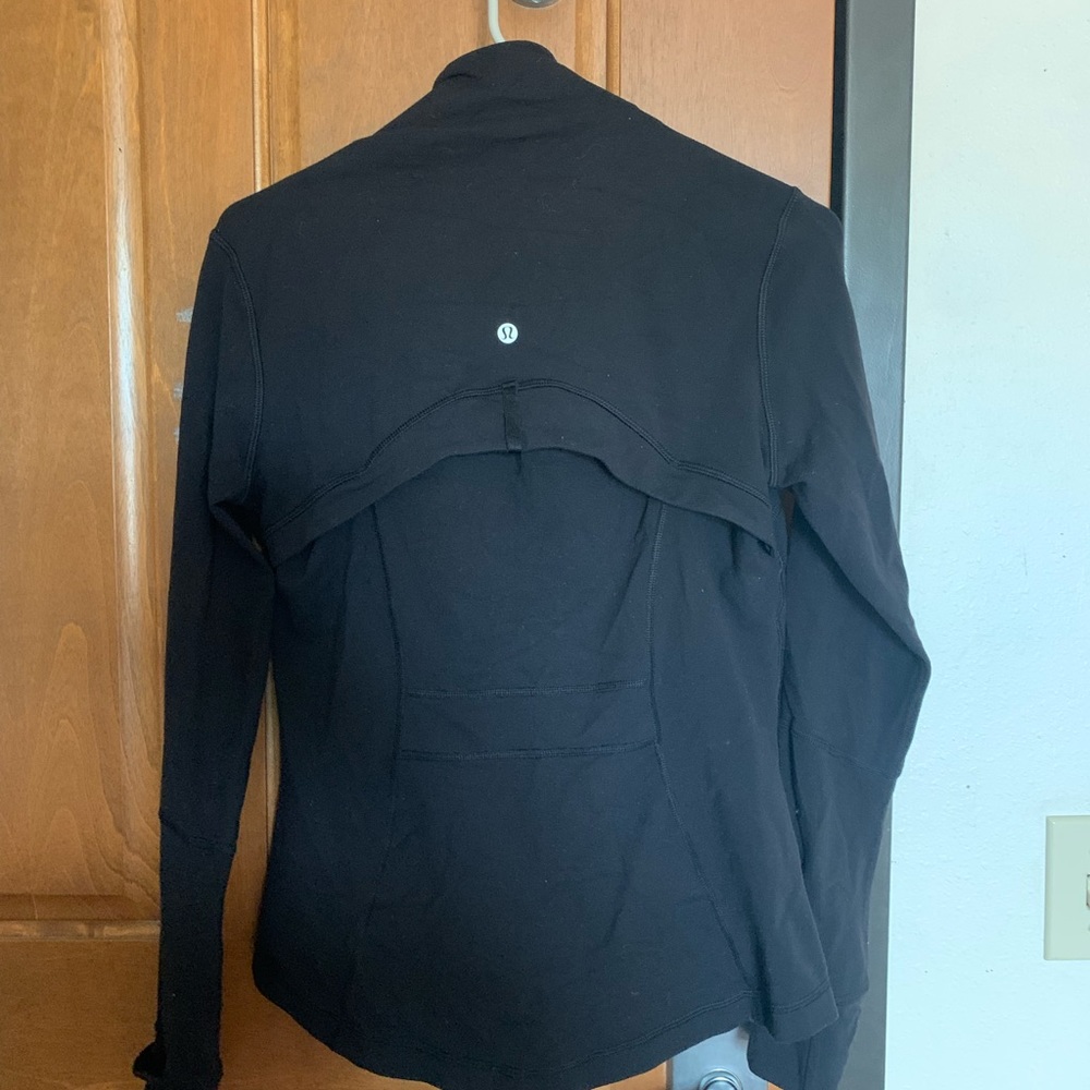 Lululemon Define Jacket - Picture 2 of 4
